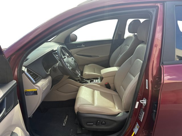 Used 2017 Hyundai Tucson SE Plus w/ Cargo Package AWD/4WD image 10