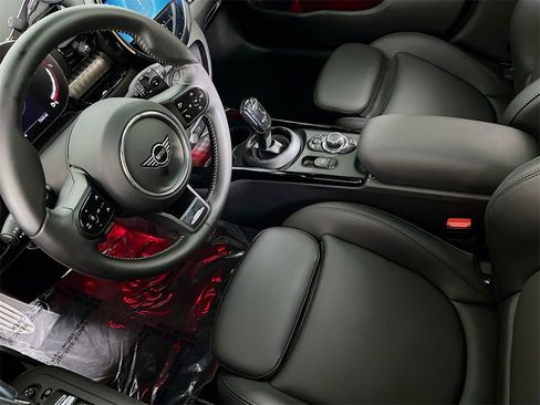 Used 2023 MINI Cooper Clubman John Cooper Works image 22