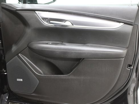 Certified 2023 Cadillac XT5 Luxury image 33