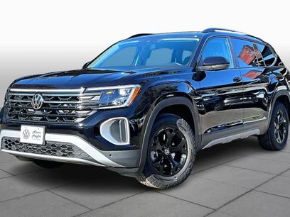 New 2026 Volkswagen Atlas Peak Edition
