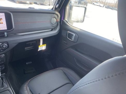 New 2026 Jeep Wrangler Unlimited Rubicon image 12