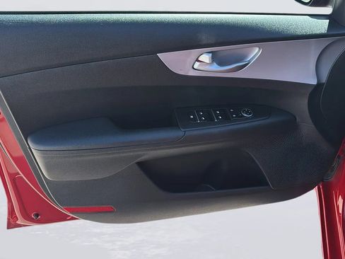 Used 2023 Kia Forte LXS image 25