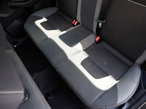 Used 2012 Ford Focus SE FWD image 19