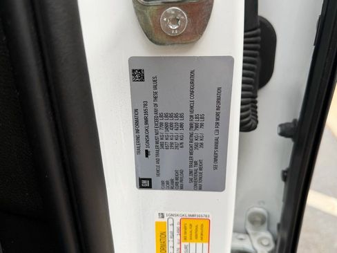 Used 2021 Chevrolet Suburban High Country w/ Premium Package image 58