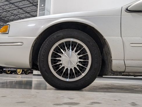 Used 1997 Mercury Cougar XR7 RWD image 28