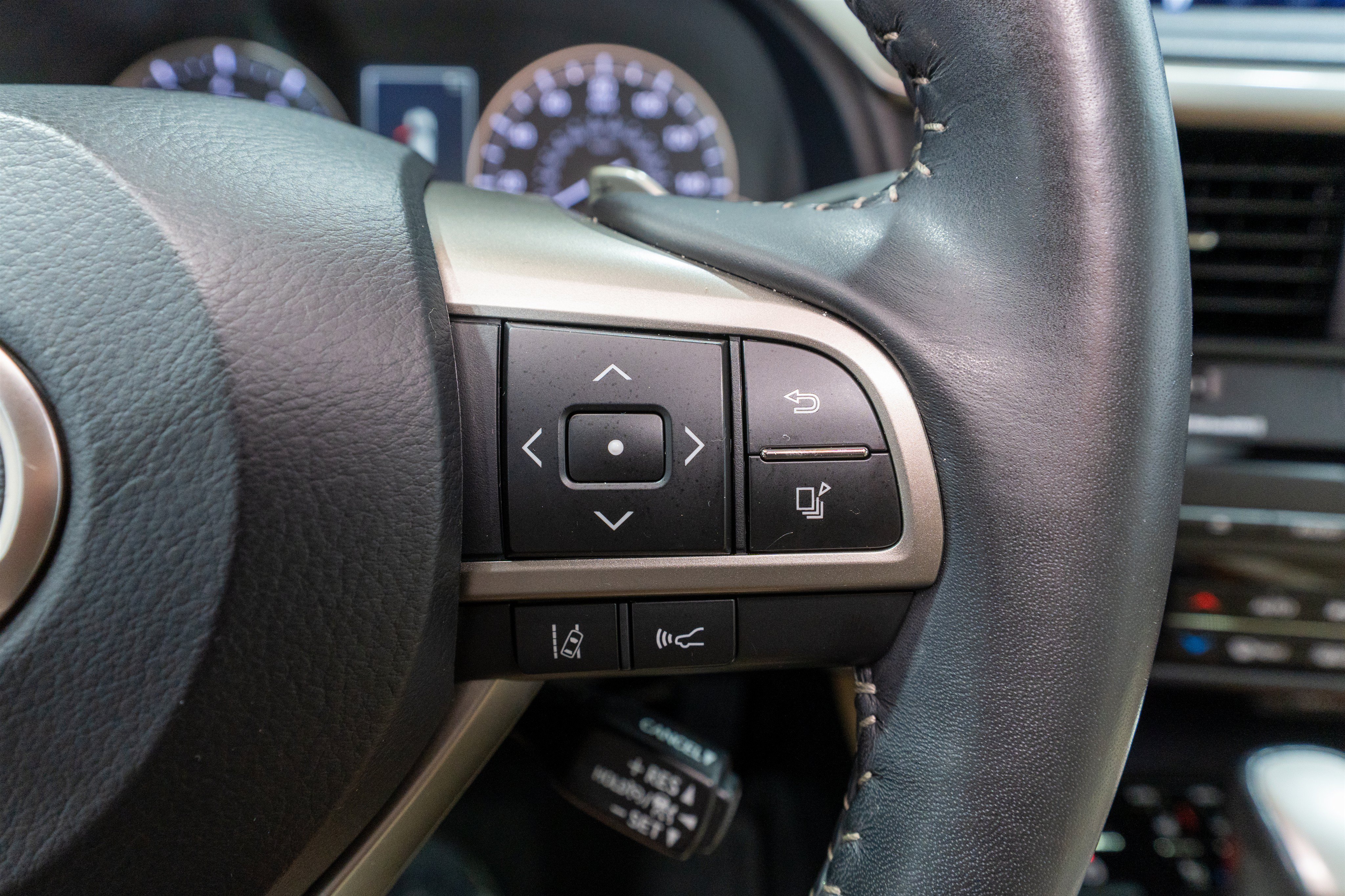 Used 2021 Lexus RX 350 FWD w/ Premium Package image 28