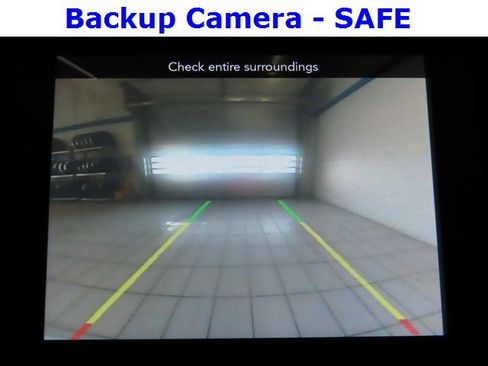 Used 2019 Dodge Challenger SXT w/ Blacktop Package image 5