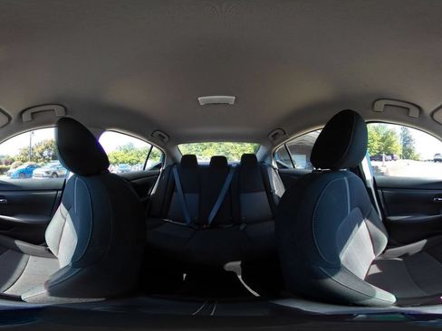 Used 2025 Nissan Sentra SV FWD image 33