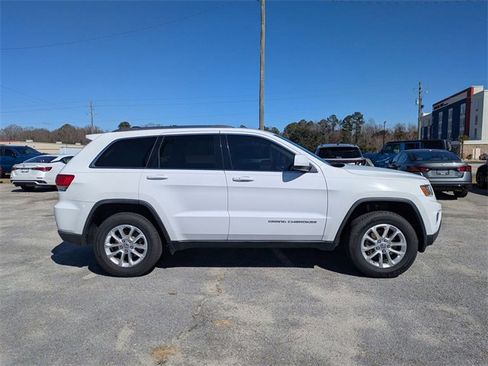 Used 2015 Jeep Grand Cherokee Laredo w/ Quick Order Package 23E image 2
