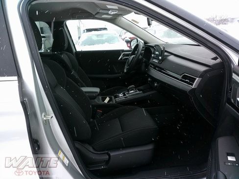 Used 2022 Mitsubishi Outlander ES image 22