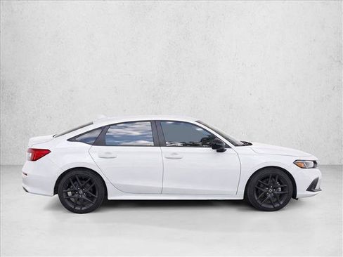 Certified 2024 Honda Civic Sport image 8