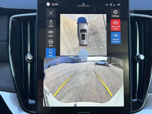 New 2026 Volvo XC90 B6 Ultra w/ Lounge Package image 26