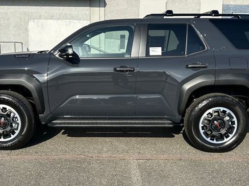 New 2026 Toyota 4Runner TRD Off-Road Premium AWD/4WD image 8