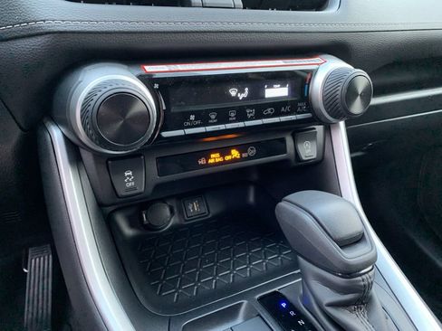 New 2025 Toyota RAV4 LE image 22