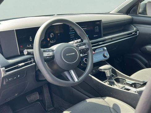 Used 2025 Hyundai Santa Cruz SEL image 13