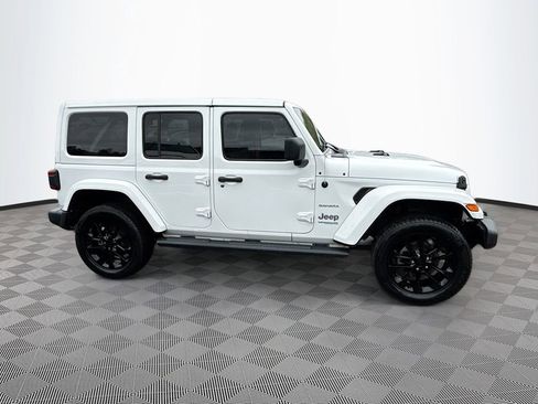 Used 2021 Jeep Wrangler Unlimited Sahara w/ Safety Group image 5