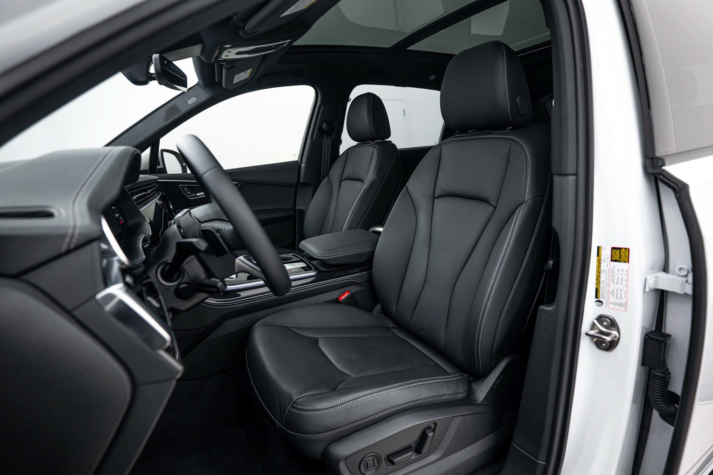 Certified 2026 Audi Q7 Premium Plus AWD/4WD image 14