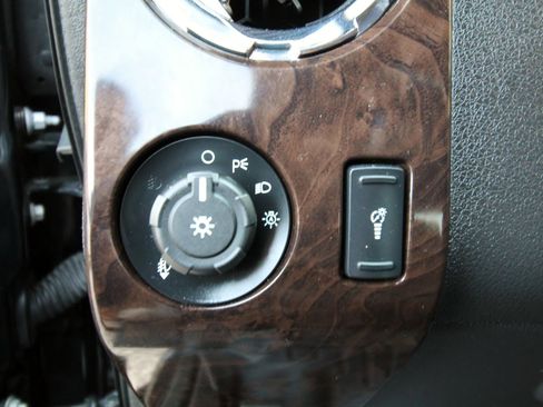 Used 2015 Ford F350 Platinum image 27