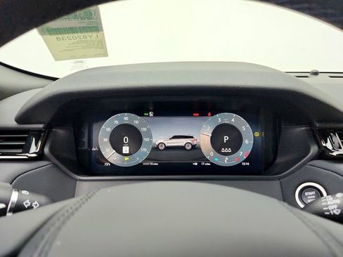 New 2026 Land Rover Range Rover Velar S image 24