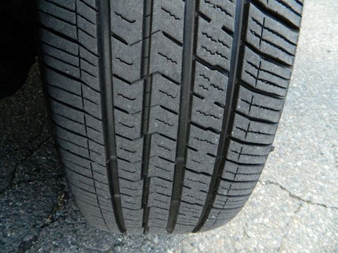 Used 2013 Dodge Journey R/T image 23