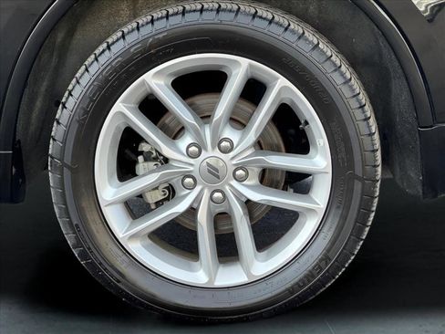 Used 2023 Dodge Durango GT image 10