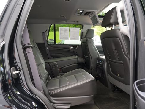 Used 2016 GMC Yukon Denali w/ Open Road Package AWD/4WD image 31