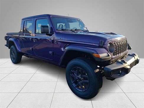 New 2026 Jeep Gladiator Sport image 2