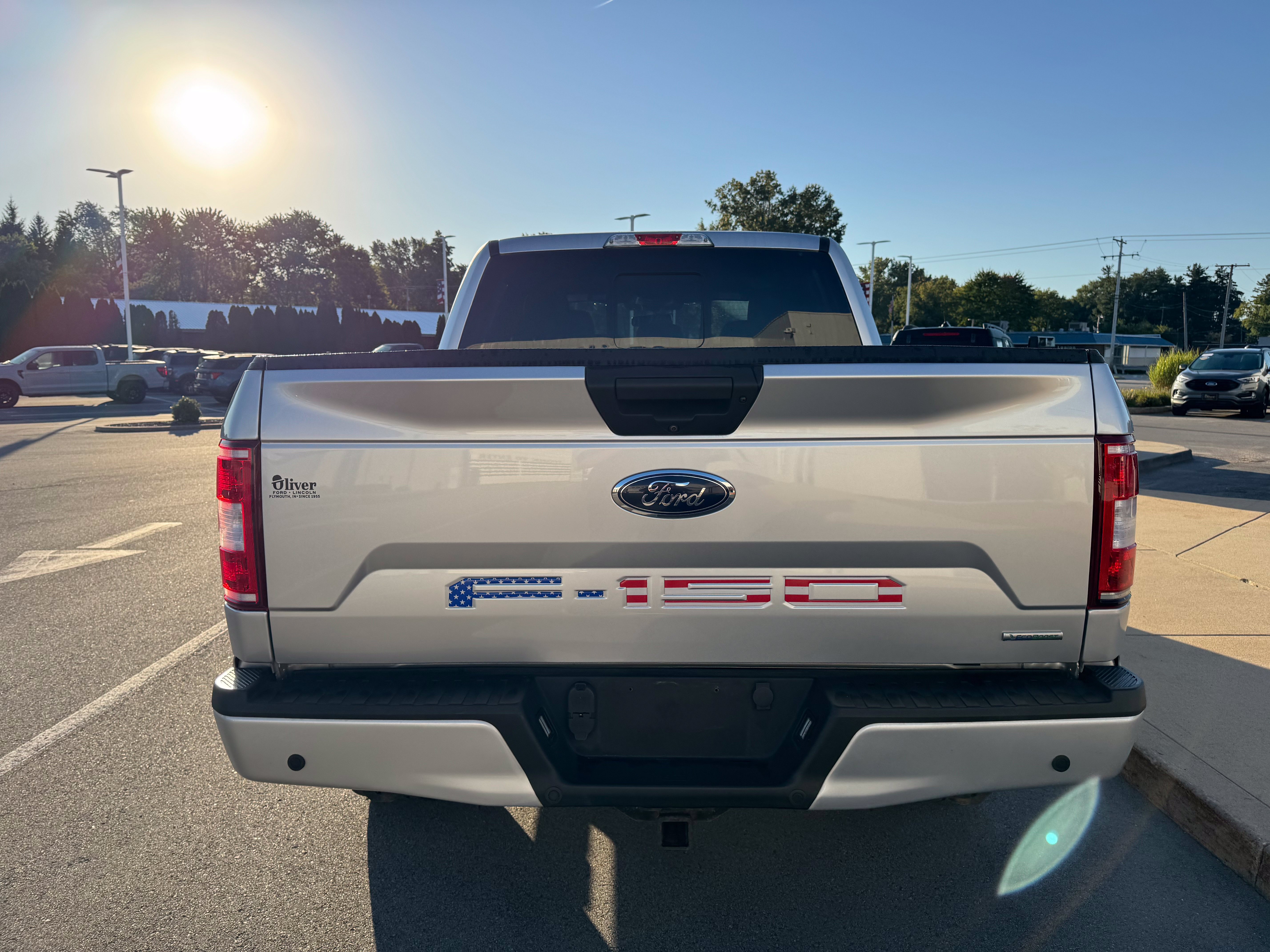 Used 2019 Ford F150 XLT w/ Equipment Group 302A Luxury AWD/4WD image 6