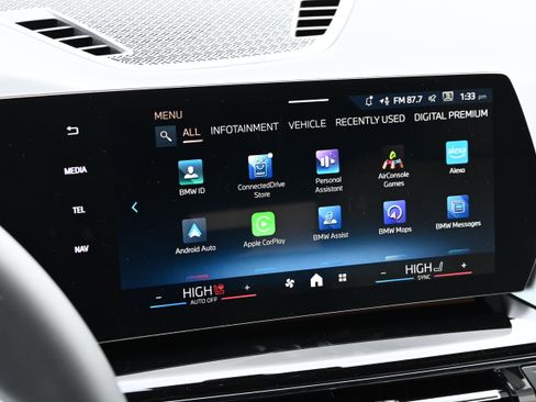 New 2026 BMW X1 xDrive28i image 18