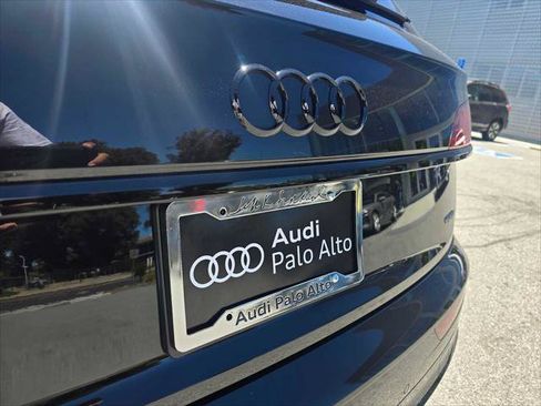 Used 2024 Audi Q5 e Premium Plus w/ Premium Plus Package AWD/4WD image 13