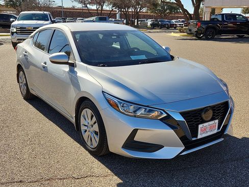 Used 2022 Nissan Sentra S w/ Trunk Package image 6