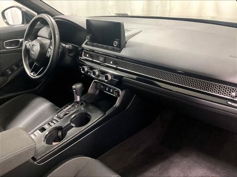 Used 2025 Honda Civic Sport image 14