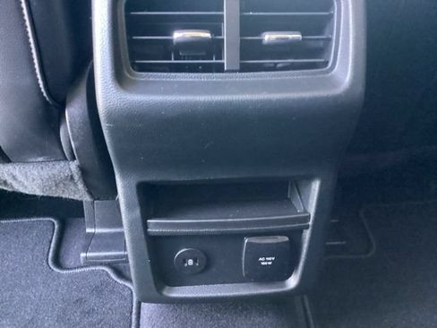 Used 2023 Ford Edge SEL w/ Convenience Package AWD/4WD image 16