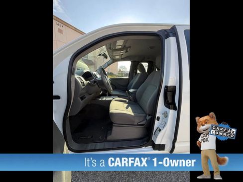 Used 2020 Nissan Frontier S w/ S Utility Package image 2