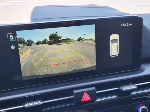 New 2026 Kia Sportage EX AWD/4WD image 16