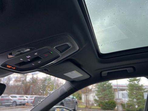 Used 2025 Audi Q5 Premium Plus w/ Premium Plus image 68