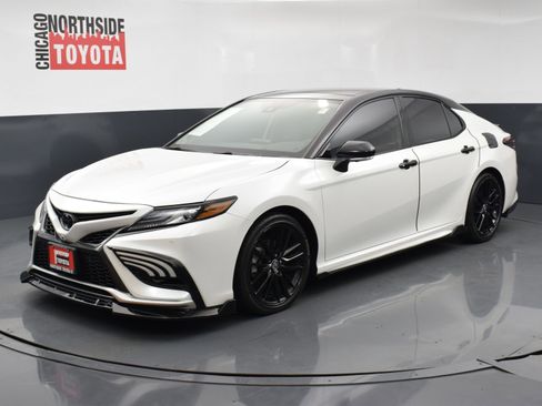 Used 2023 Toyota Camry XSE w/ Navigation Package AWD/4WD image 8