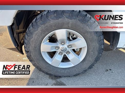 Used 2023 RAM 1500 Classic SLT w/ Electronics Group image 16