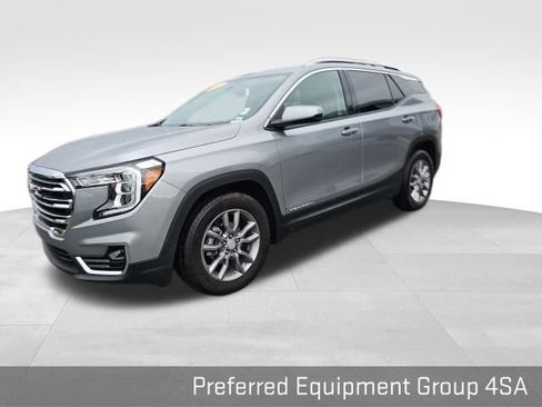 Used 2024 GMC Terrain SLT FWD image 11