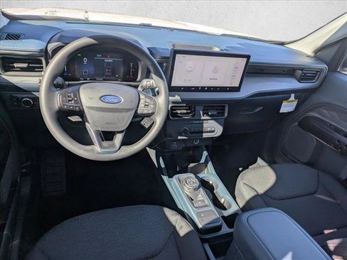 New 2025 Ford Maverick XL image 14