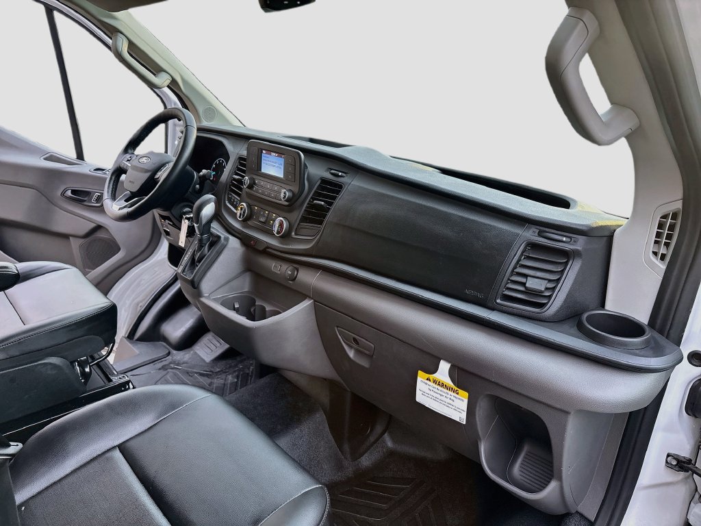 Used 2025 Ford Transit 150 Low Roof RWD image 24