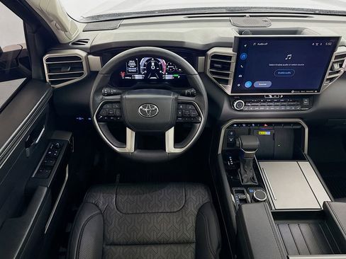 Used 2023 Toyota Sequoia Limited image 24