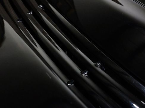 Used 2003 Porsche 911 Carrera 4S image 32