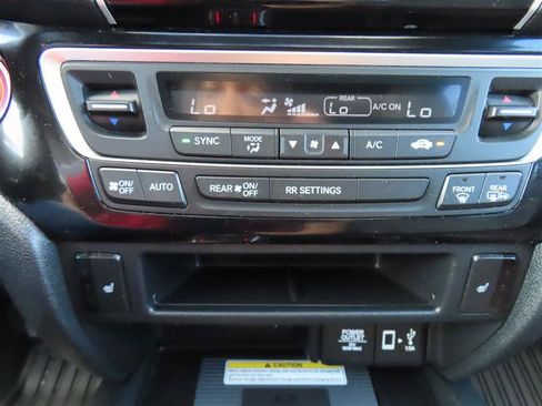 Used 2022 Honda Ridgeline Black Edition image 26
