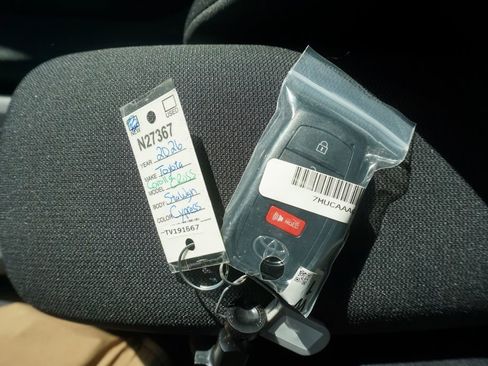 New 2026 Toyota Corolla Cross LE image 31