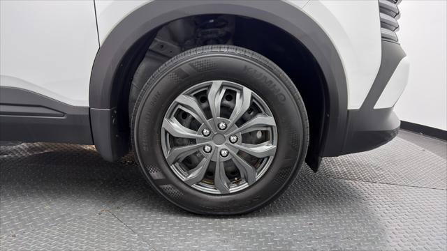 Used 2025 Nissan Kicks S FWD image 35