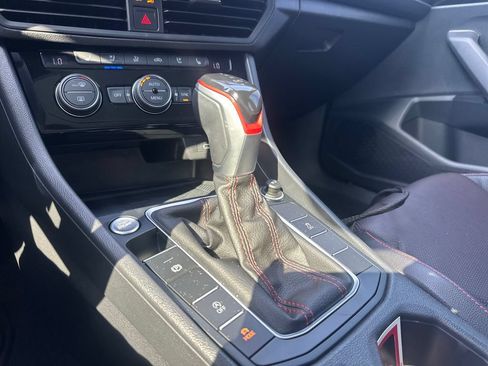 Used 2023 Volkswagen Jetta GLI Autobahn FWD image 16