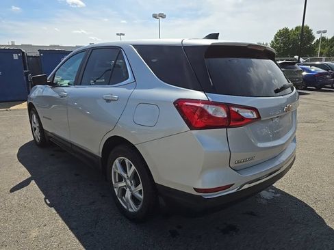 Used 2021 Chevrolet Equinox LT FWD image 5