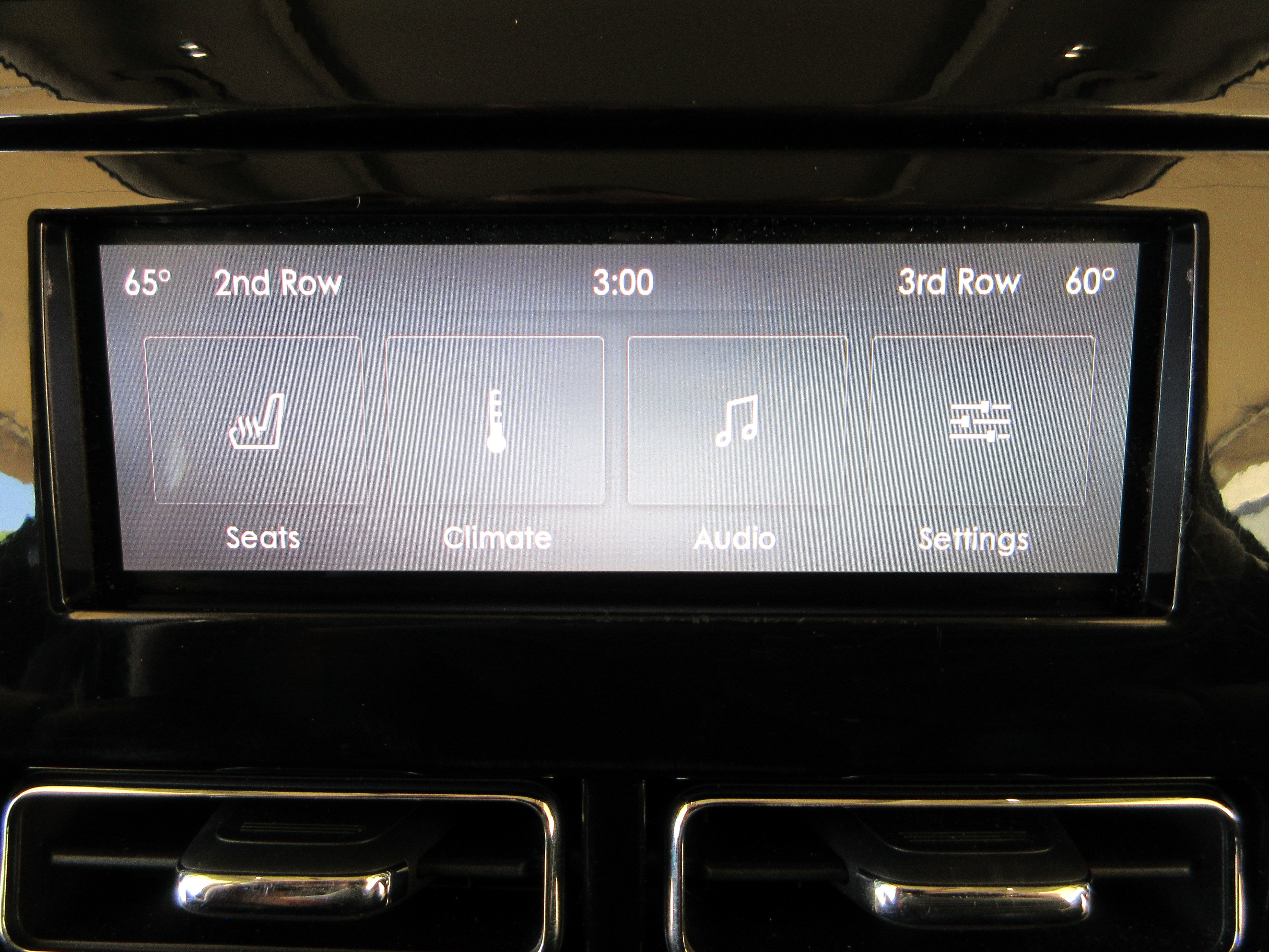 Used 2024 Lincoln Aviator Reserve AWD/4WD image 26
