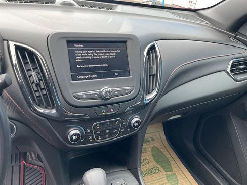 Used 2022 Chevrolet Equinox RS image 19